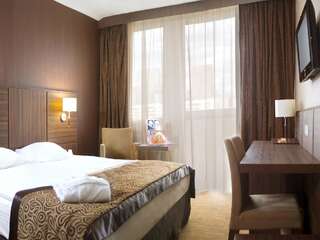 Отель President Hotel Киев Двухместный номер бизнес-класса с 1 кроватью или 2 отдельными кроватями-4
